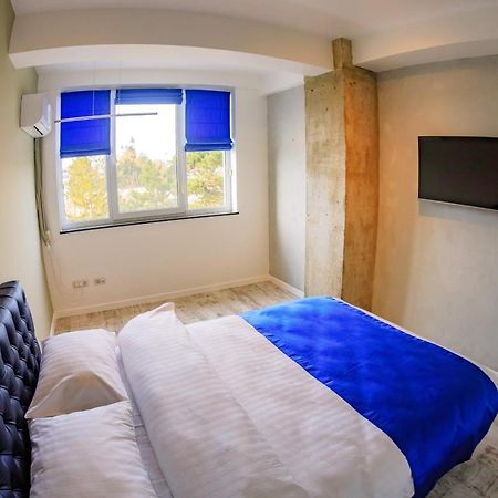 Central Bliss Apartment Сучеава Екстериор снимка