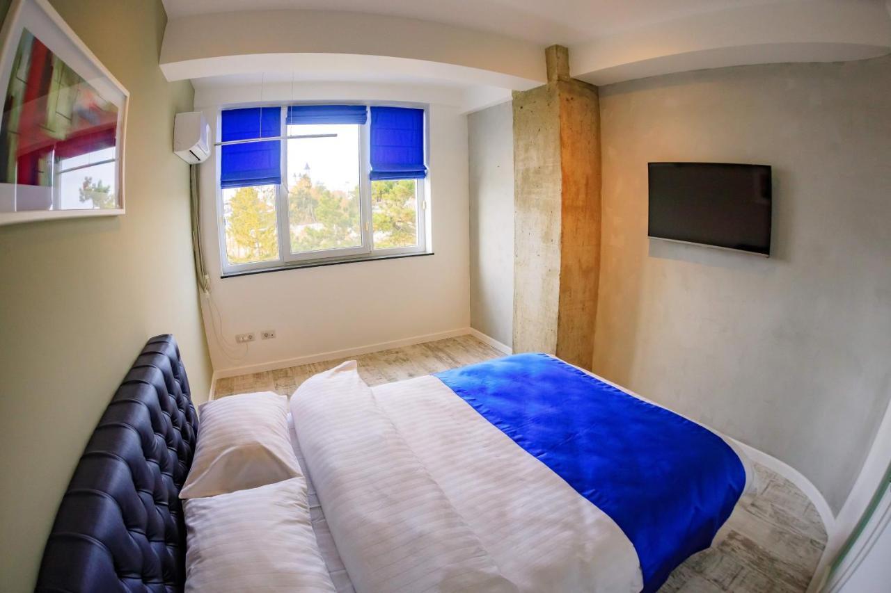 Central Bliss Apartment Сучеава Екстериор снимка