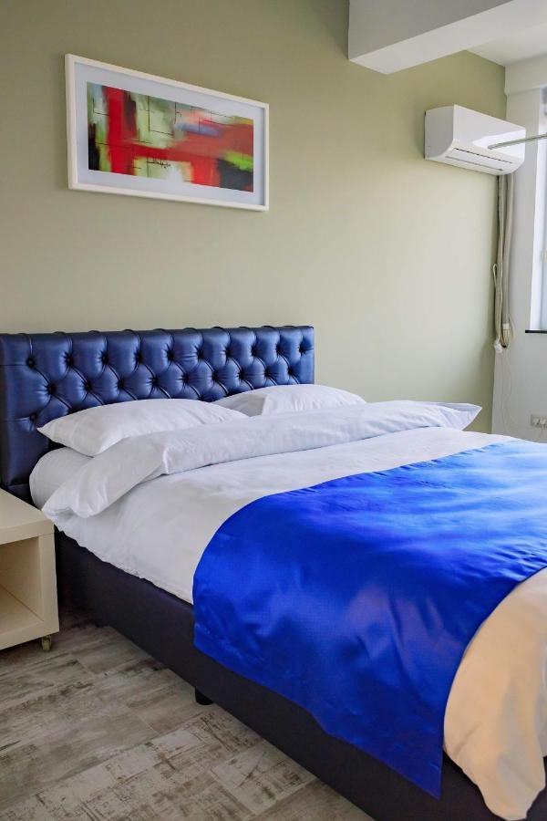 Central Bliss Apartment Сучеава Екстериор снимка